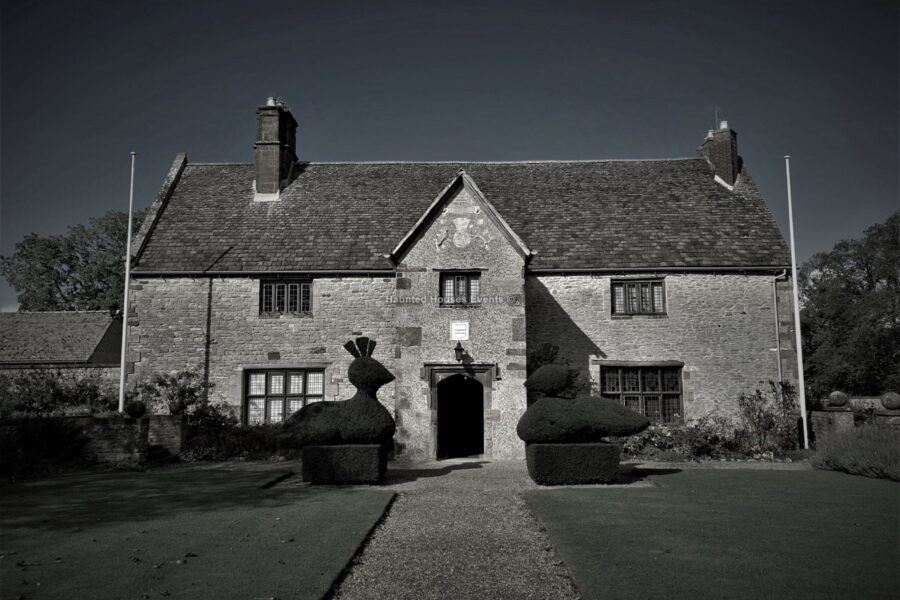 sulgrave manor ghost hunt, banbury, oxfordshire, haunted houses events