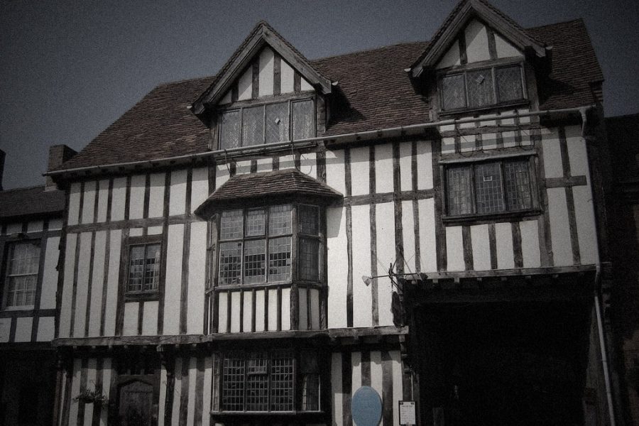 Falstaffs Experience Ghost Hunt, Tudor House, Warwickshire